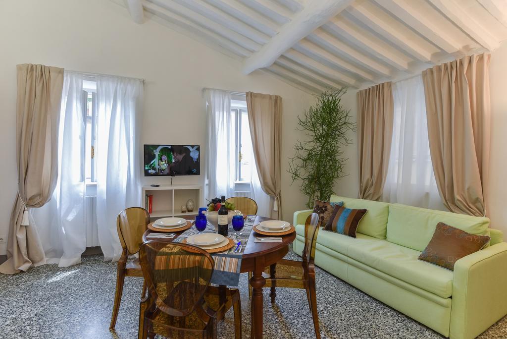 Dreaming Apartments Lucca Leonardo Exterior photo